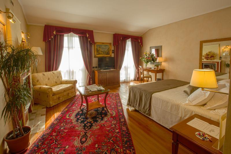 Romantic Hotel Furno San Francesco al Campo Buitenkant foto