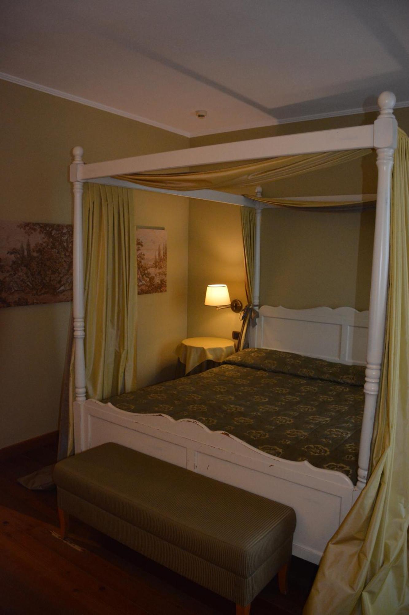 Romantic Hotel Furno San Francesco al Campo Buitenkant foto