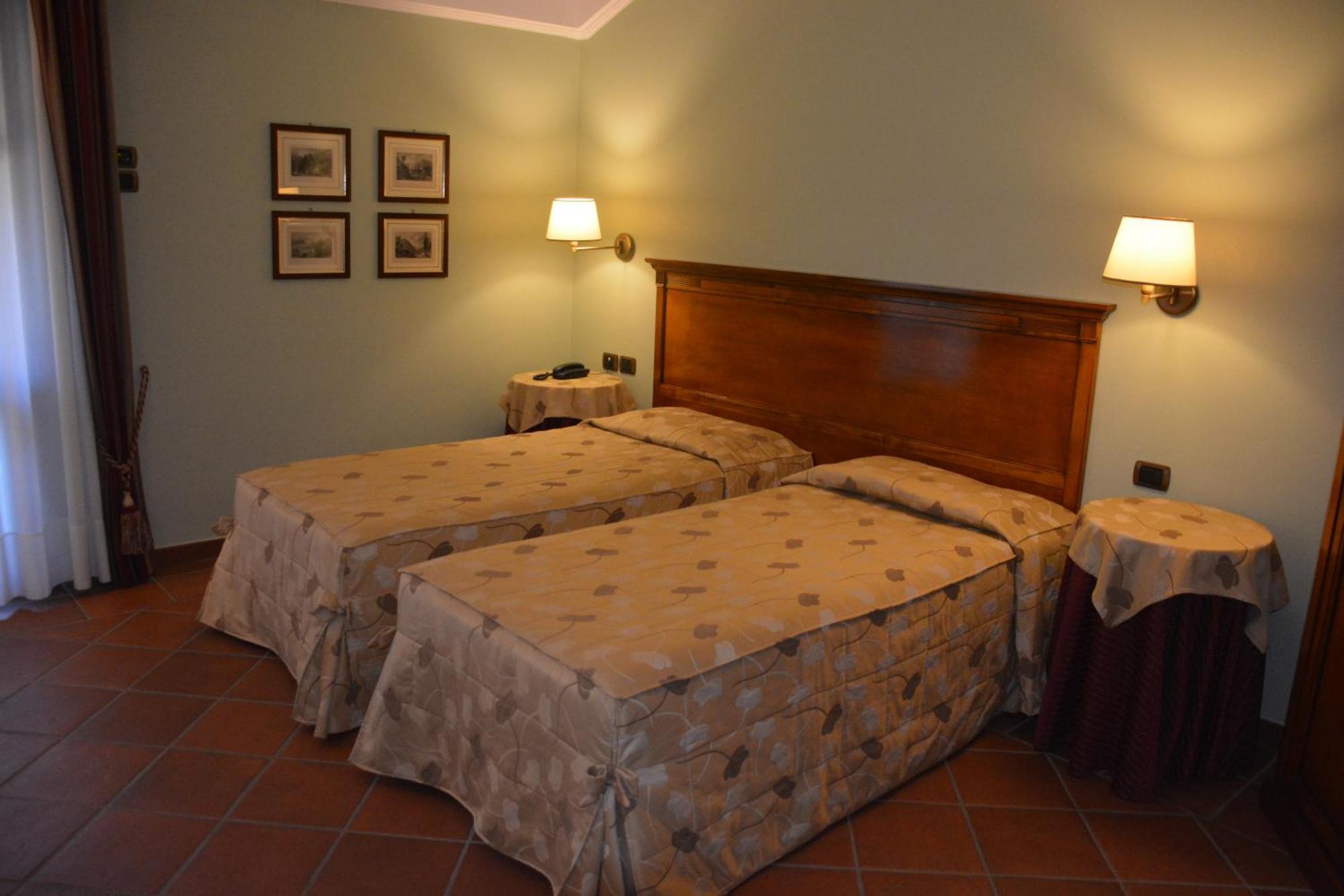 Romantic Hotel Furno San Francesco al Campo Buitenkant foto